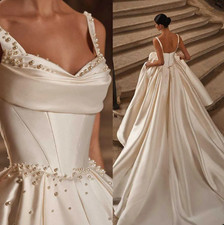 Elegant Pearls Wedding Dresses Spaghetti Straps Bride Gowns A Line Satin