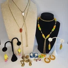 VTG 10 Piece 70s 80s Fun Jewelry Lot Fruit Shell Colorful Bakelite SarahCov Avon