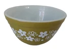 Vintage Pyrex Green Spring Blossom Crazy Daisy Nesting Bowl #401, 1.5Pt, Avocado