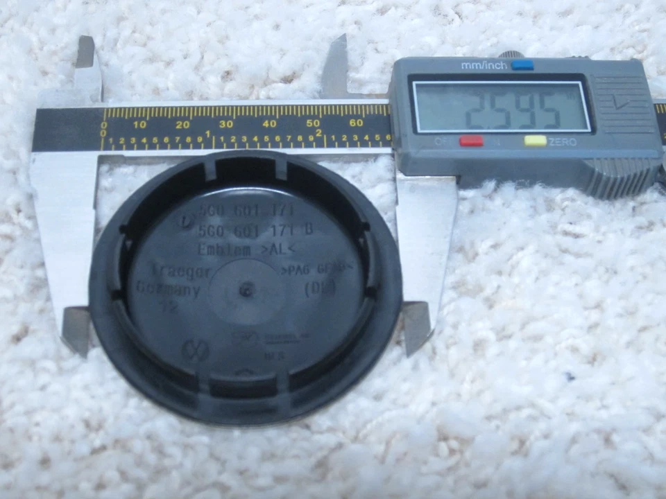 TAPA CENTRAL RUEDA VOLKSWAGEN ARTEON, ATLAS, GOLF, JETTA, TIGUAN 5G0601171 #2A-12 Foto 2 de 2