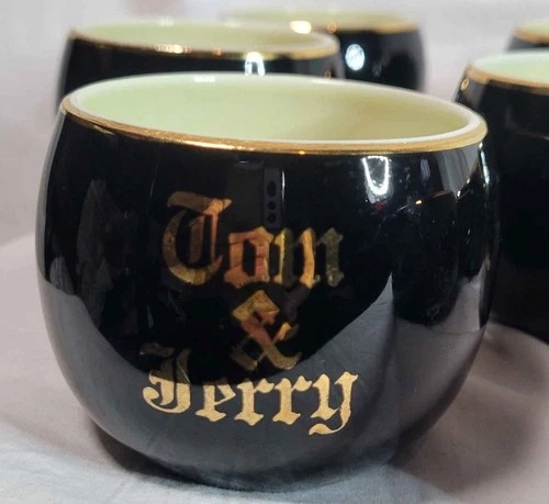 Set Of 11 Vintage Hall Tom And Jerry Mugs Cups Black Gold.
