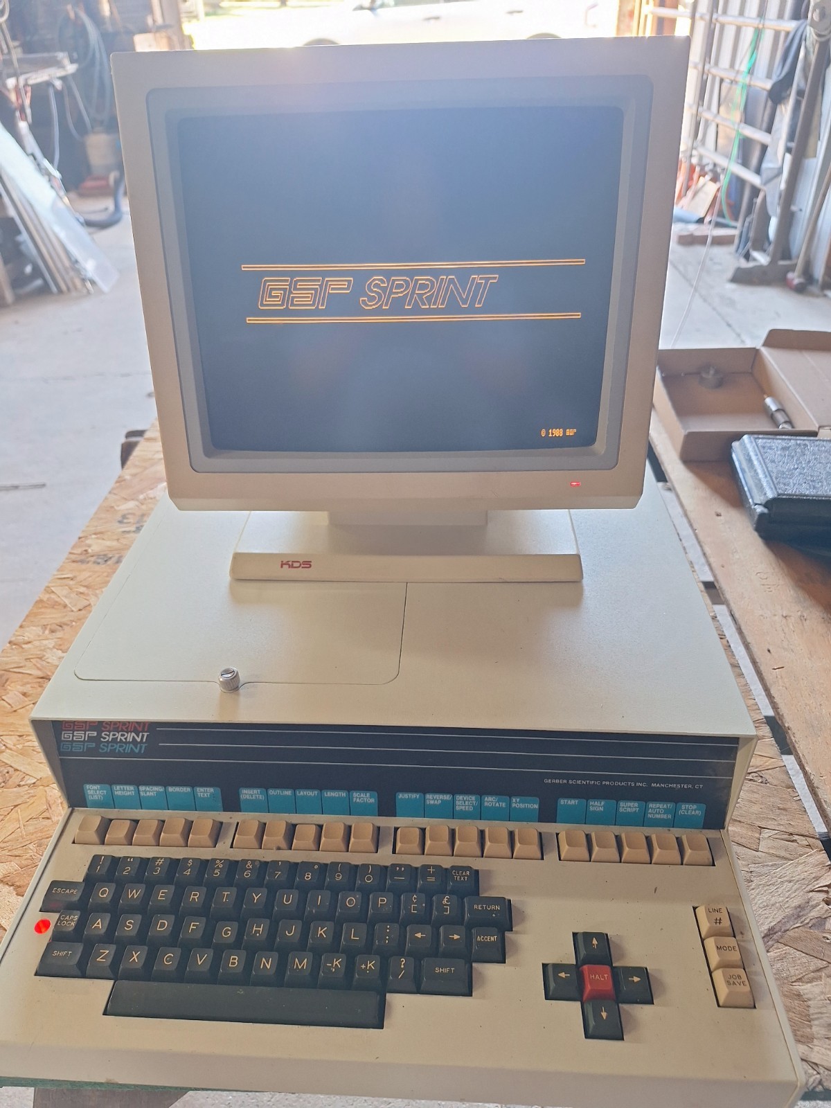 Gerber GSP Sprint Vinyl Cutter / Plotter, 