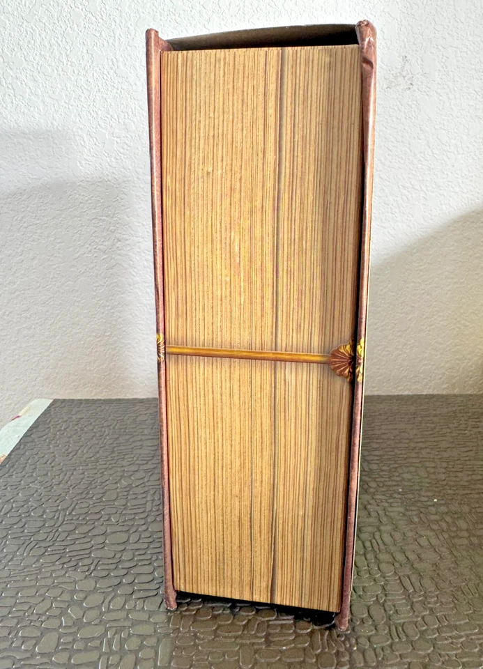 Rompecabezas de 1000 piezas "El Mago de Oz" en caja con forma de libro, piezas maestras Foto 4 de 4