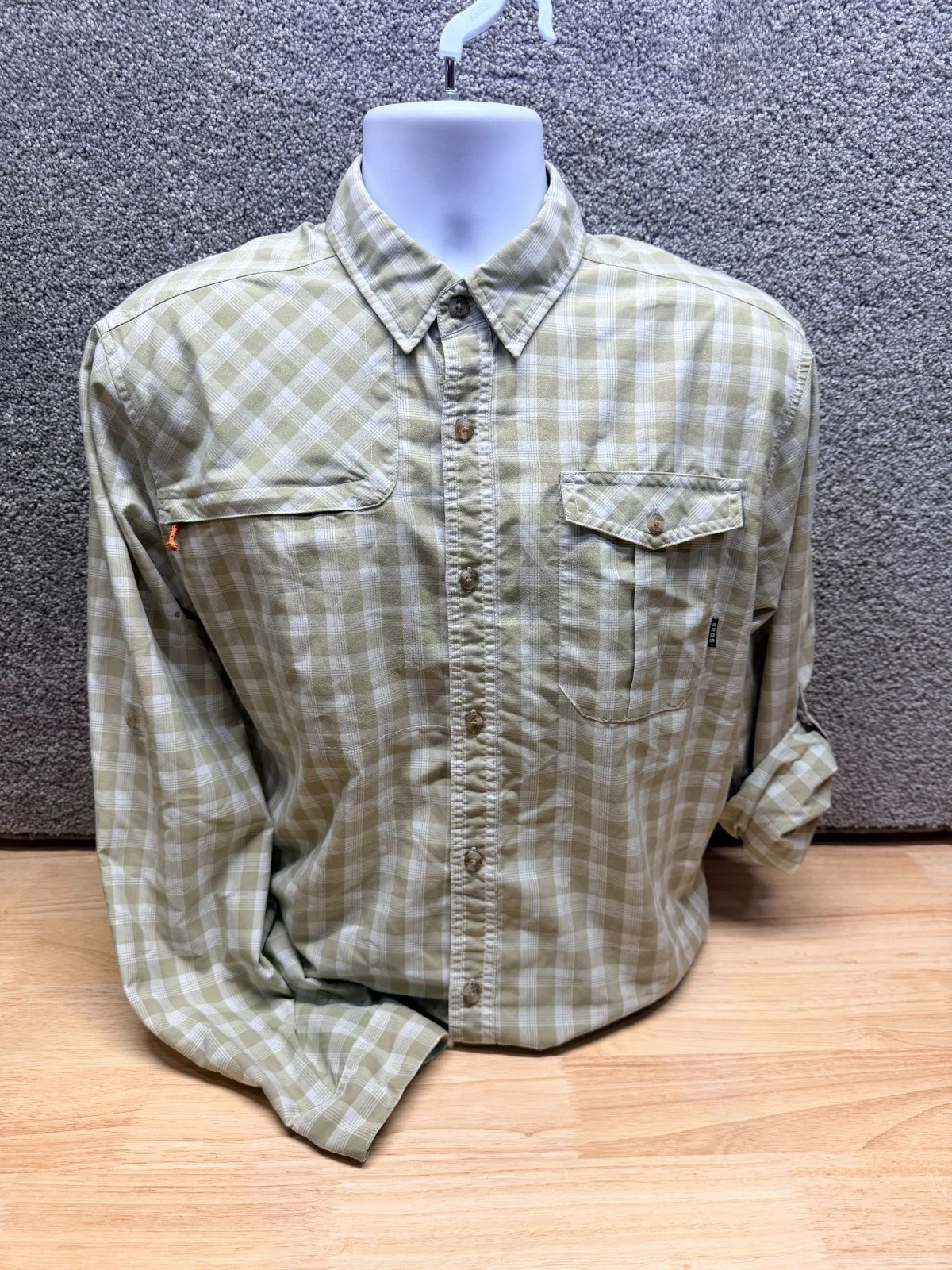 Howler Bros Shirt Mens M Roll Tab Long Sleeve Gorpcore Vented Hiking Fishing