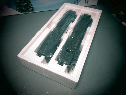 MTH MT-4107 SANTA FE GREEN COMBINE /DINER PASSENGER SET NEW O.B. MADIDISON . - Picture 10 of 12