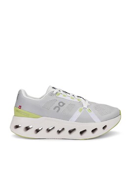 On Running Damen Cloudeclipse Straßenlaufschuhe Turnschuhe Sneaker super weich