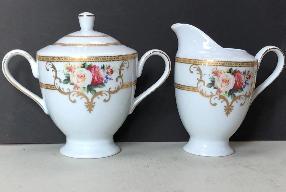 Vintage sugar deals and creamer set