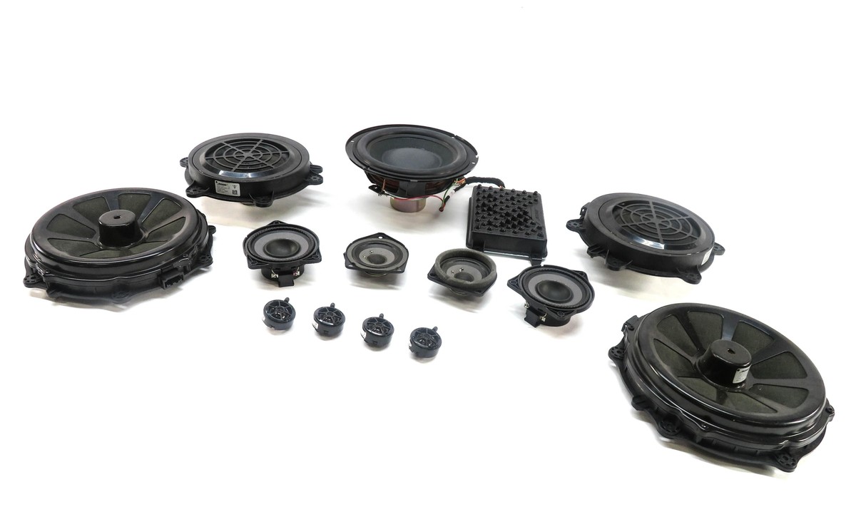 2012 PORSCHE CAYENNE (958) RADIO STEREO BOSE AUDIO SUBWOOFER
