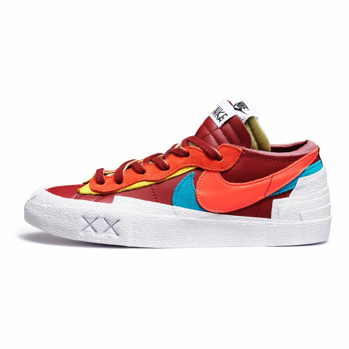 Brand New Nike x sacai x KAWS Blazer Low Size 9.5 Team Red DM7901