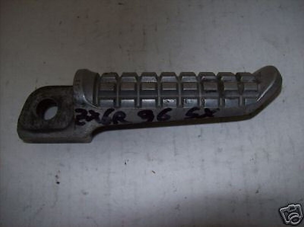 REAR LEFT FOOTPEG FOR KAWASAKI ZX-6R 1996/98 (Z0190) | eBay