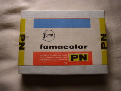 fomacolor PN, photographisches Farbpapier 7,4x10,5 glänzend, 50 Blatt, 1970 CSSR