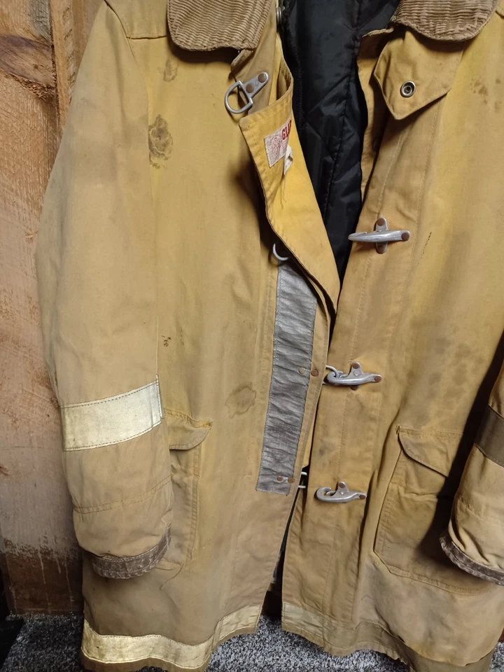 Chaqueta de colección de bombero retirado de GLOBE con carcasa ignífuga talla 42 Foto 4 de 4