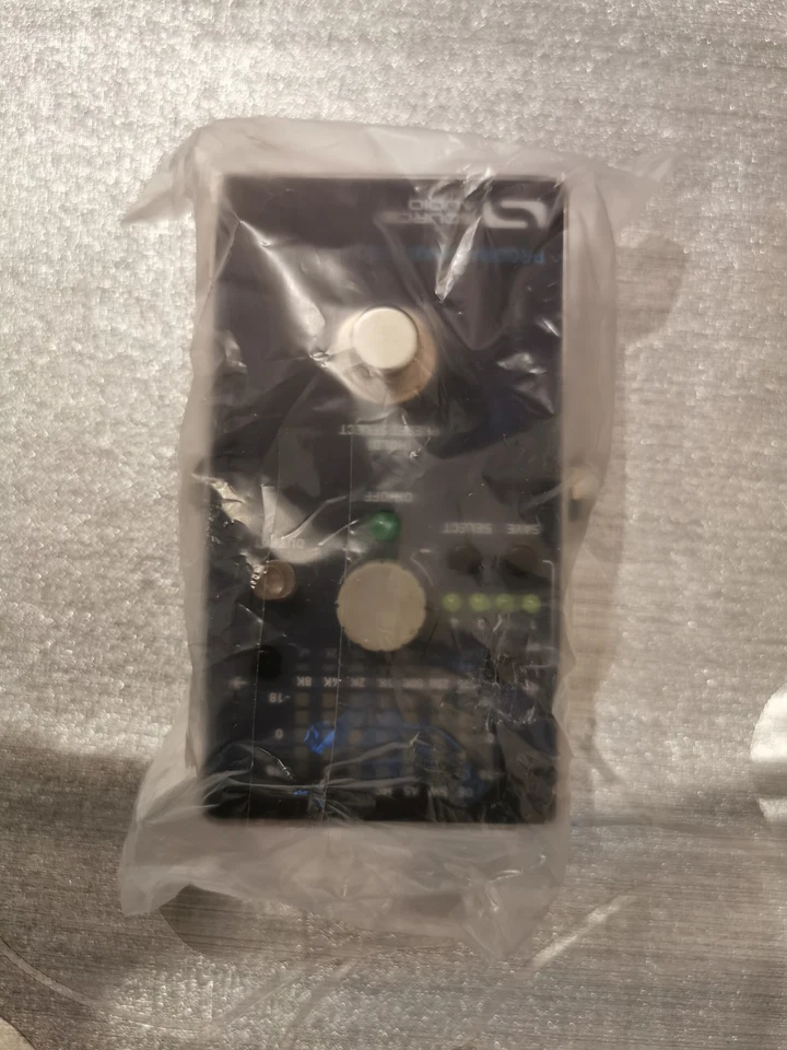 Source Audio SA170 Midi Programmable Graphic EQ Pedal. Very Good Condition! - Image 4 of 4