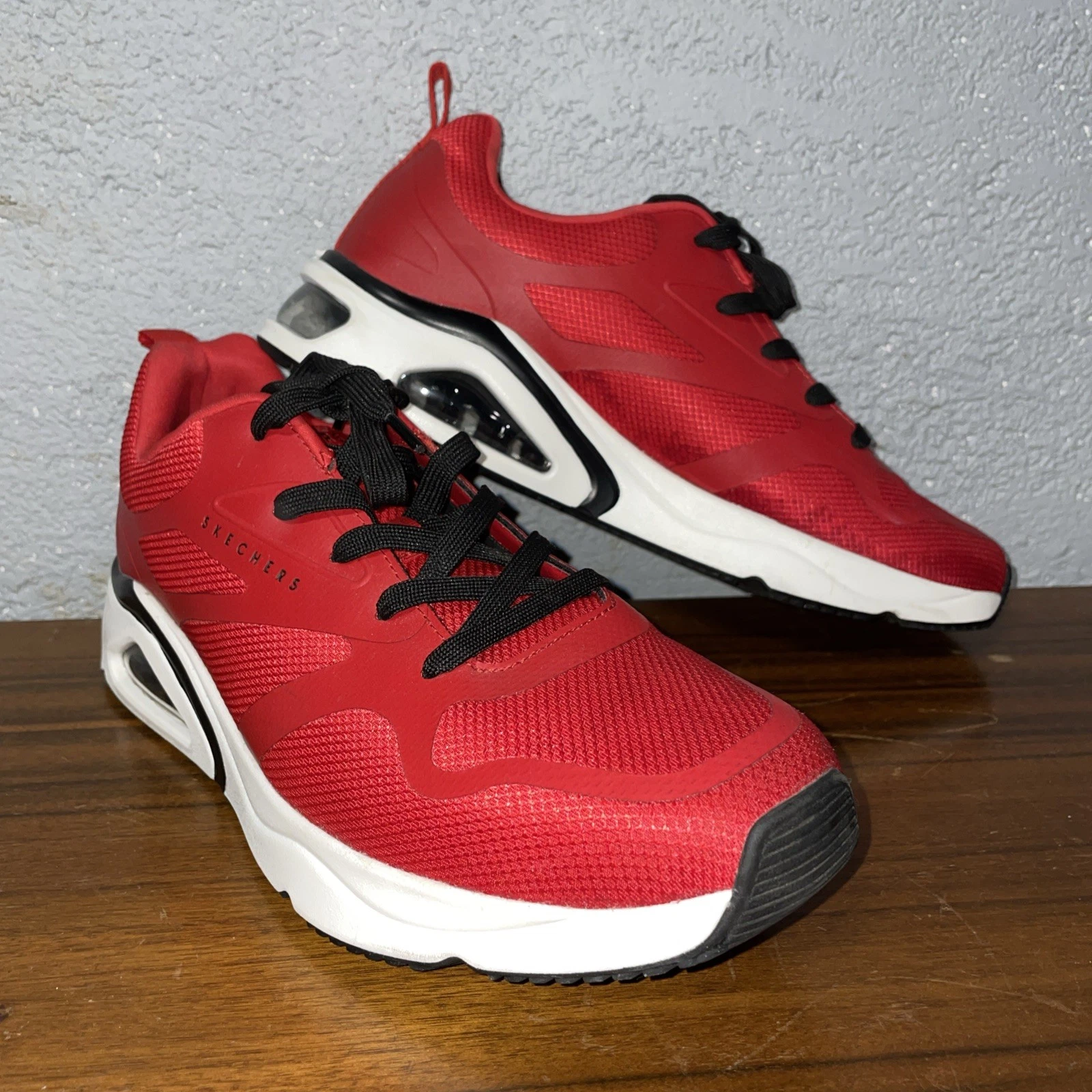 Skechers Men’s 11 Air Cooled Vapor Memory Foam Sneakers Red Black White
Opens in a new window or tab