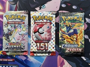 pokemon 151 blooming waters booster box Pokémon Crown Zenith Blister 3-Pack SWSH12.5 main image 1