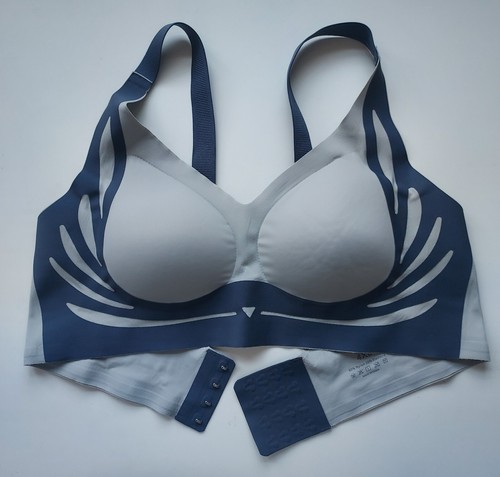 Lush Fitting Bra Comfortable 4 Hook Wireless Push up Anti Sag Size 4XL