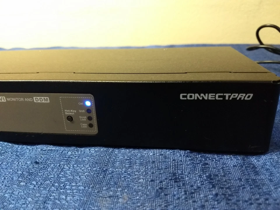 ConnectPro UDD-12A+ Master-IT USB KVM Switch - Image 3 of 4