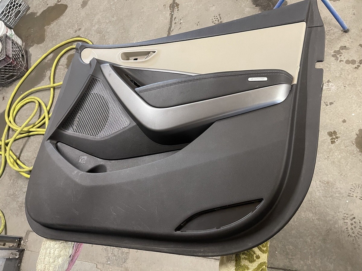 2013 - 2014 HYUNDAI SANTA FE FRONT RIGHT SIDE INTERIOR DOOR PANEL