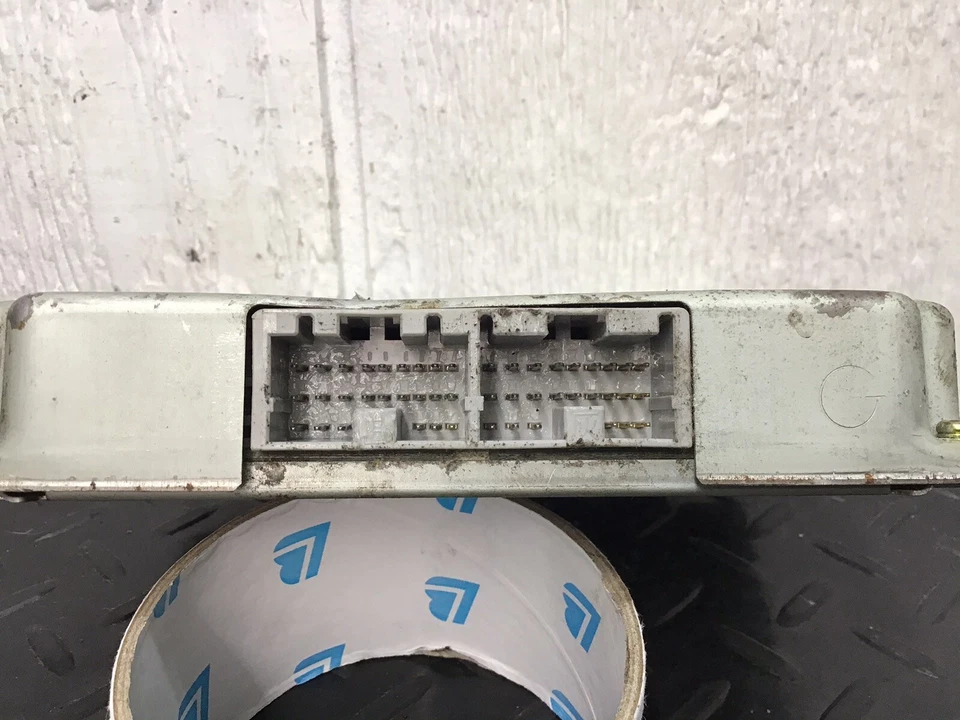 Módulo de control de transmisión 31036-AR100 OEM 2002-2003 Infiniti Q45 TCM Foto 3 de 3