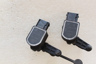 R231 Mercedes Rear Headlight Angle Suspension Height Level Sensor Left ...