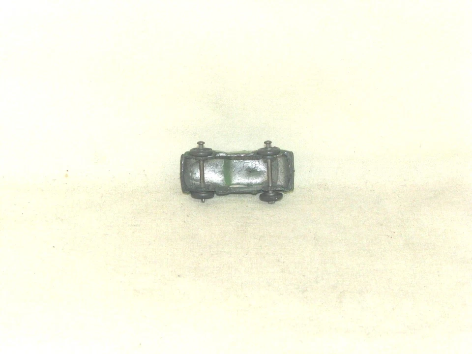 VERDE VINTAGE DIECAST BARCLAY, '39 BUICK "SEDÁN LIGERO DE ESTACIONAMIENTO", COCHES DE JUGUETE ANTIGUOS AÑOS 50 Foto 4 de 4