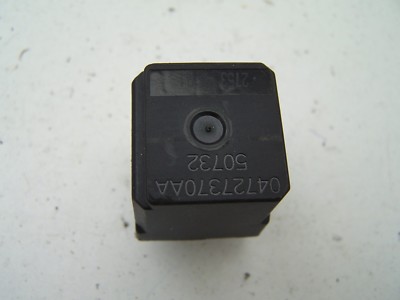 Реле 04727370aa chrysler