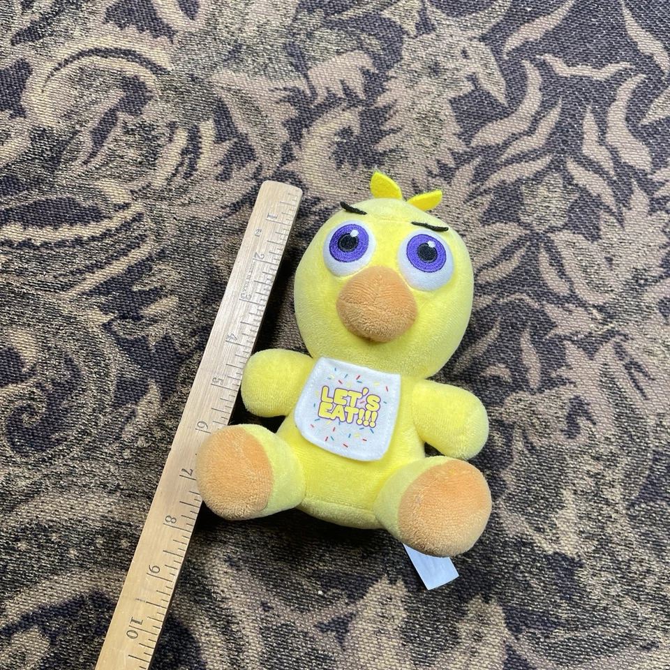 Five Nights At Freddy's Funko Chica Chicken 6.5” Plush Let's Eat 2020 - Image 3 of 4