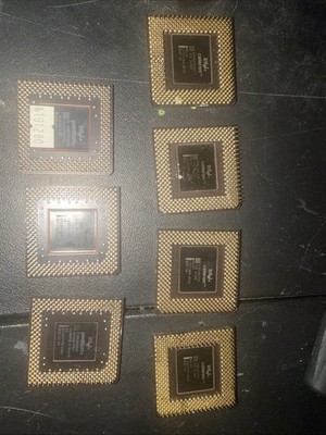 Lot Of 7 Vintage Intel CPUs