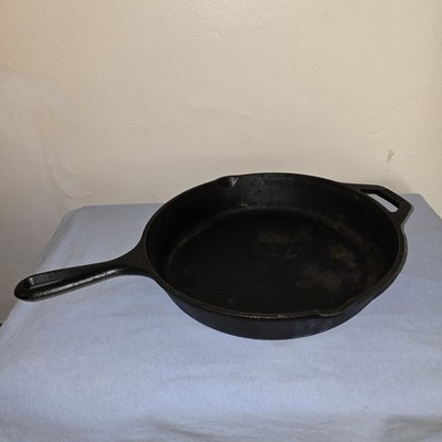 Vintage Lodge #4 8SK Cast Iron Skillet 10.25  Made in USA Seasoned Fry Pan