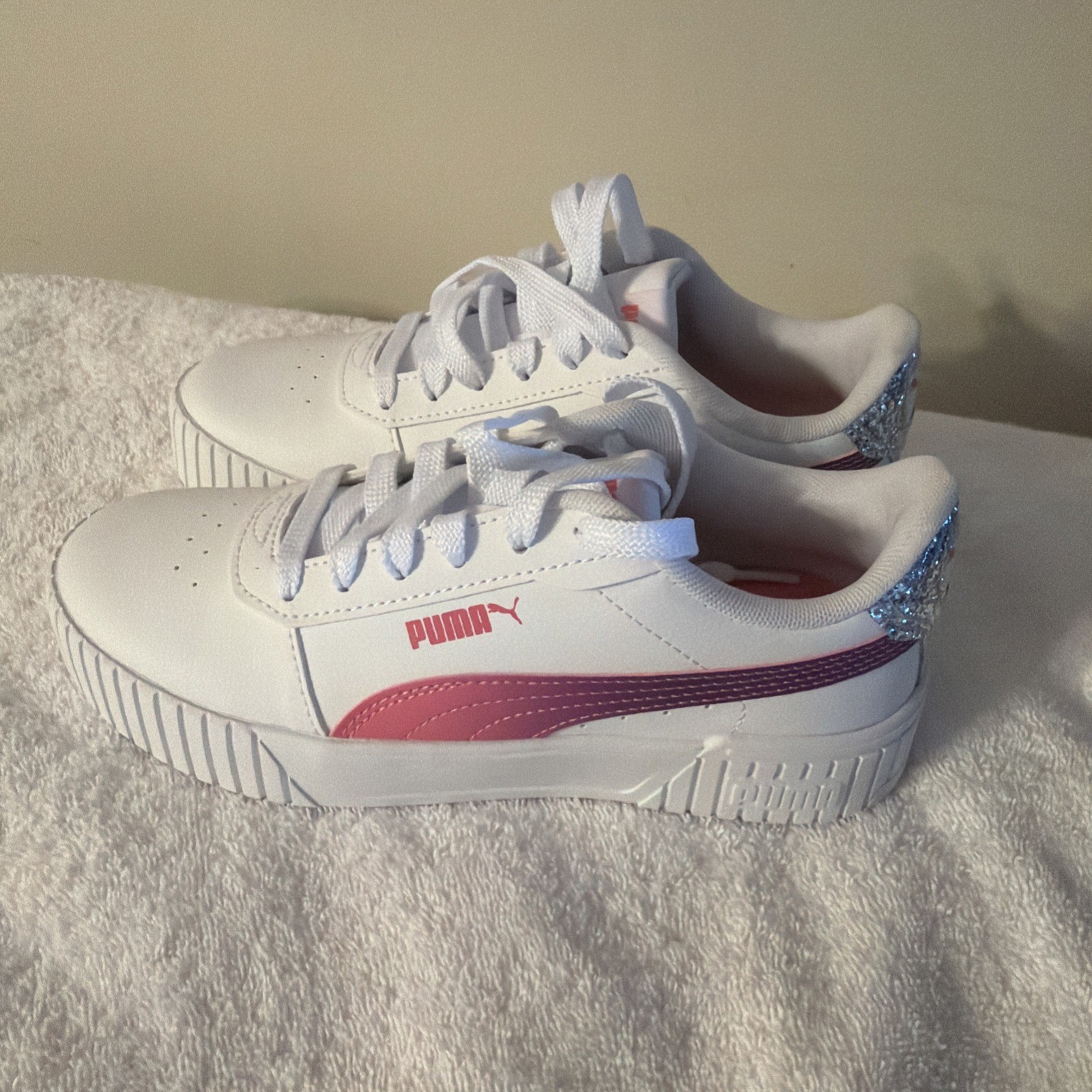- White/purple / Pink  - Size 5.5