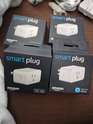 AMAZON SMART PLUGS, LOT OF FOUR NIB
