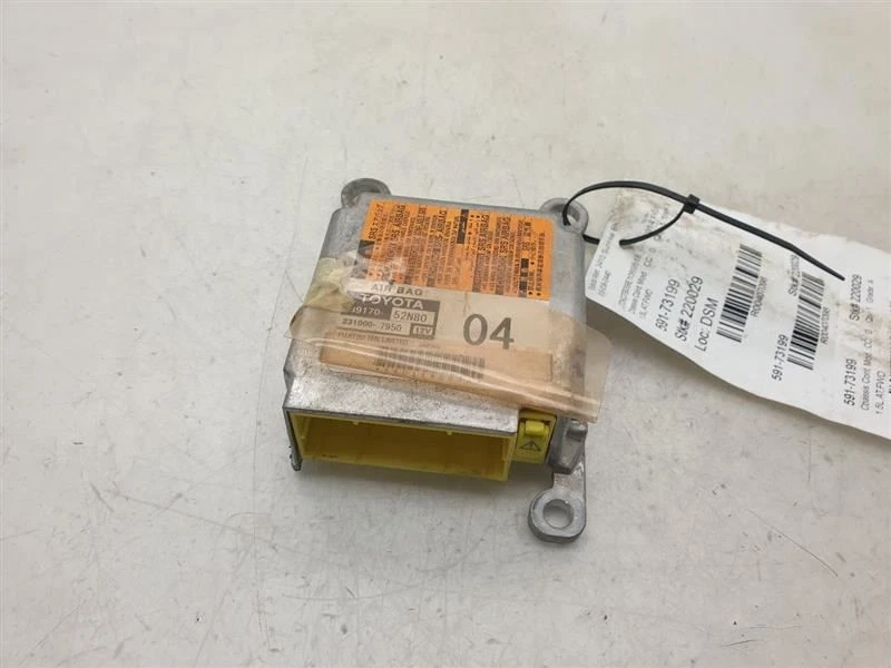 2014 TOYOTA PRIUS C FOUR 1.5L FWD AT AIRBAG ELECTRONIC CONTROL MODULE ECM - Image 3 of 4