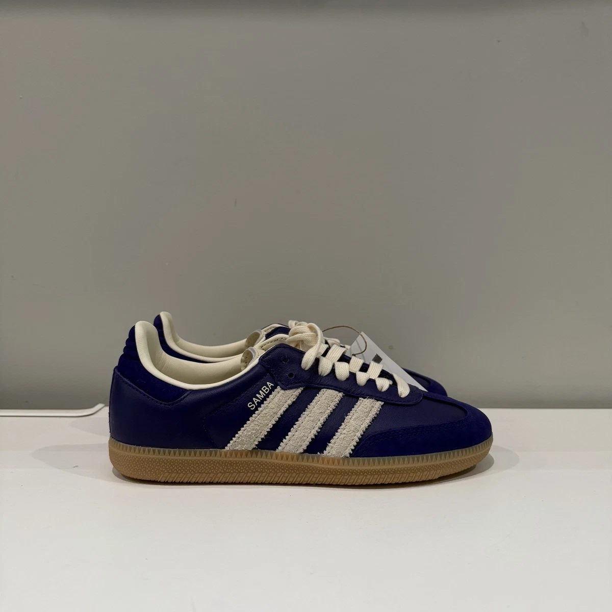 adidas gazelle silver green womens Adidas Samba OG  DTLR