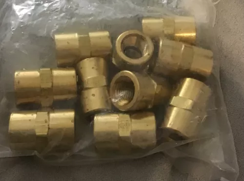 10 PACK EATON 3300X4-BG BRASS HOSE BODY COUPLING ¼” FNPT X ¼” FNPT, NEW PKG