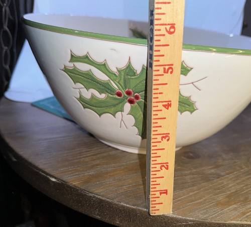Holly & Berry Christmas Ceramic Serving/Punch Bowl Made in Italy w/ 12 Mugs - Picture 11 of 11