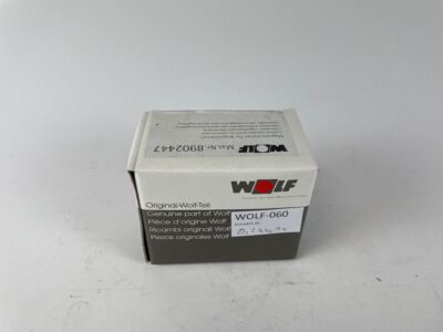 Wolf - 8902447