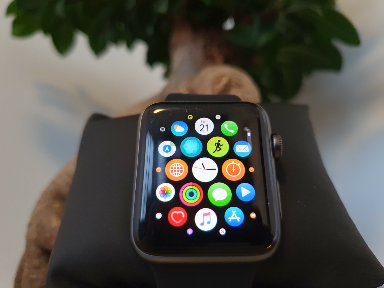 Apple Watch Series 2 42mm Space Grey Aluminum Case Black Sport Band -  (MP062X/A) for sale online | eBay