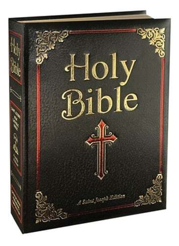 New Catholic Bible Family Edition from Catholic Book Publishing Corp