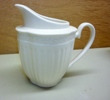 Mikasa Italian Countryside Creamer