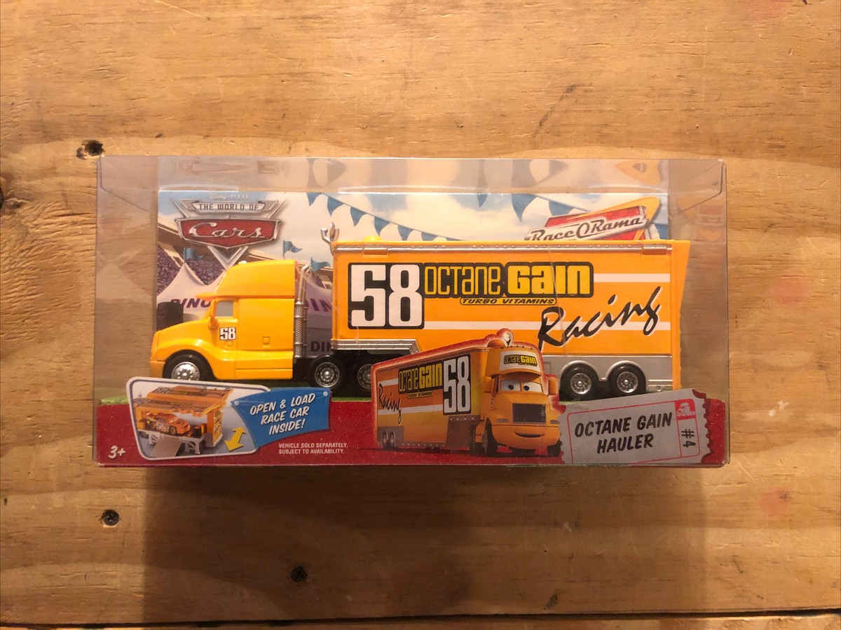 DISNEY THE WORLD OF CARS OCTANE GAIN HAULER #4 58 RACING