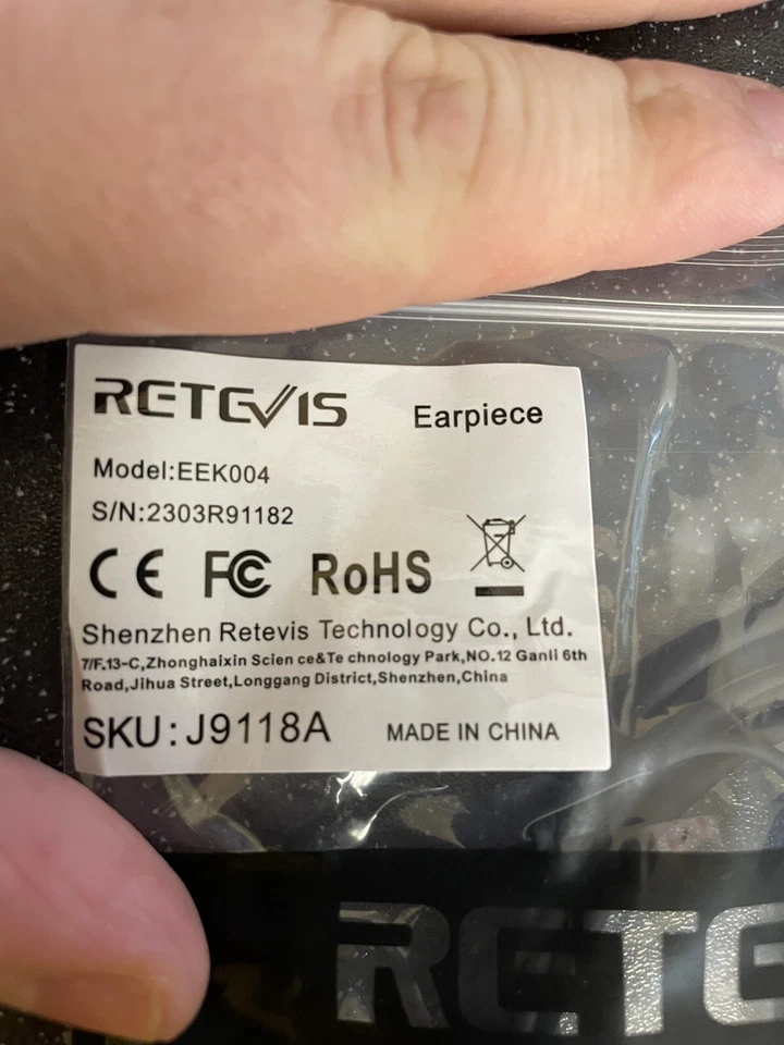 Retevis 2-Pin Ear hook Earpiece EEK004 W/ Collar Clip & PTT Button Black - Image 4 of 4