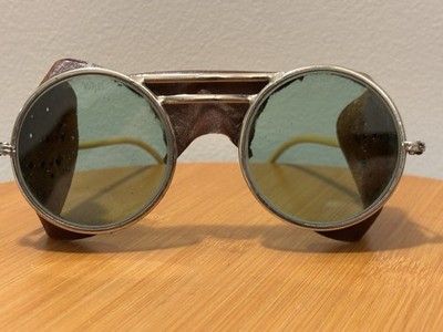 Retro Steampunk Sunglasses With Leather Side Shields - Glacier Glasses