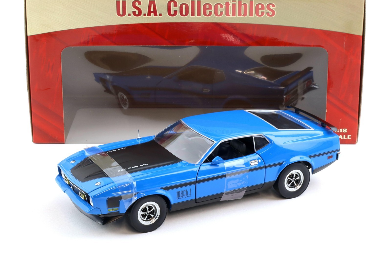 1:18 Sun Star 1971 Ford Mustang Mach 1 Ram Air 351 Coupe Grabber Blue