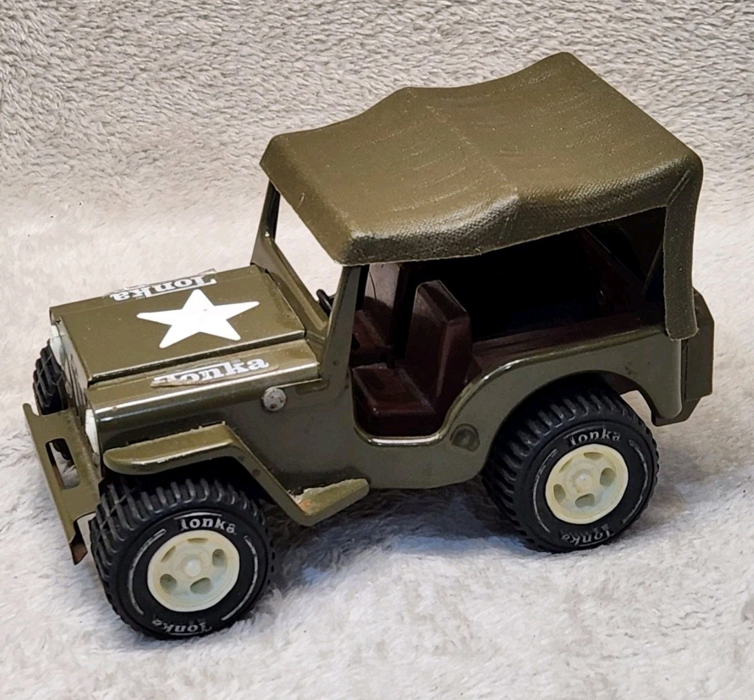 USA製 ビンテージブリキ Tonka トンカ Jeep 車 おもちゃ オールド Vintage 1970 Tonka Jeep Willys USA Star Green Kaki Metal And