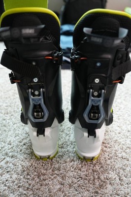 Dynafit Hoji Free 110 Alpine Touring Ski Boot-2023.White Lime