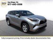2025 Toyota Highlander LE