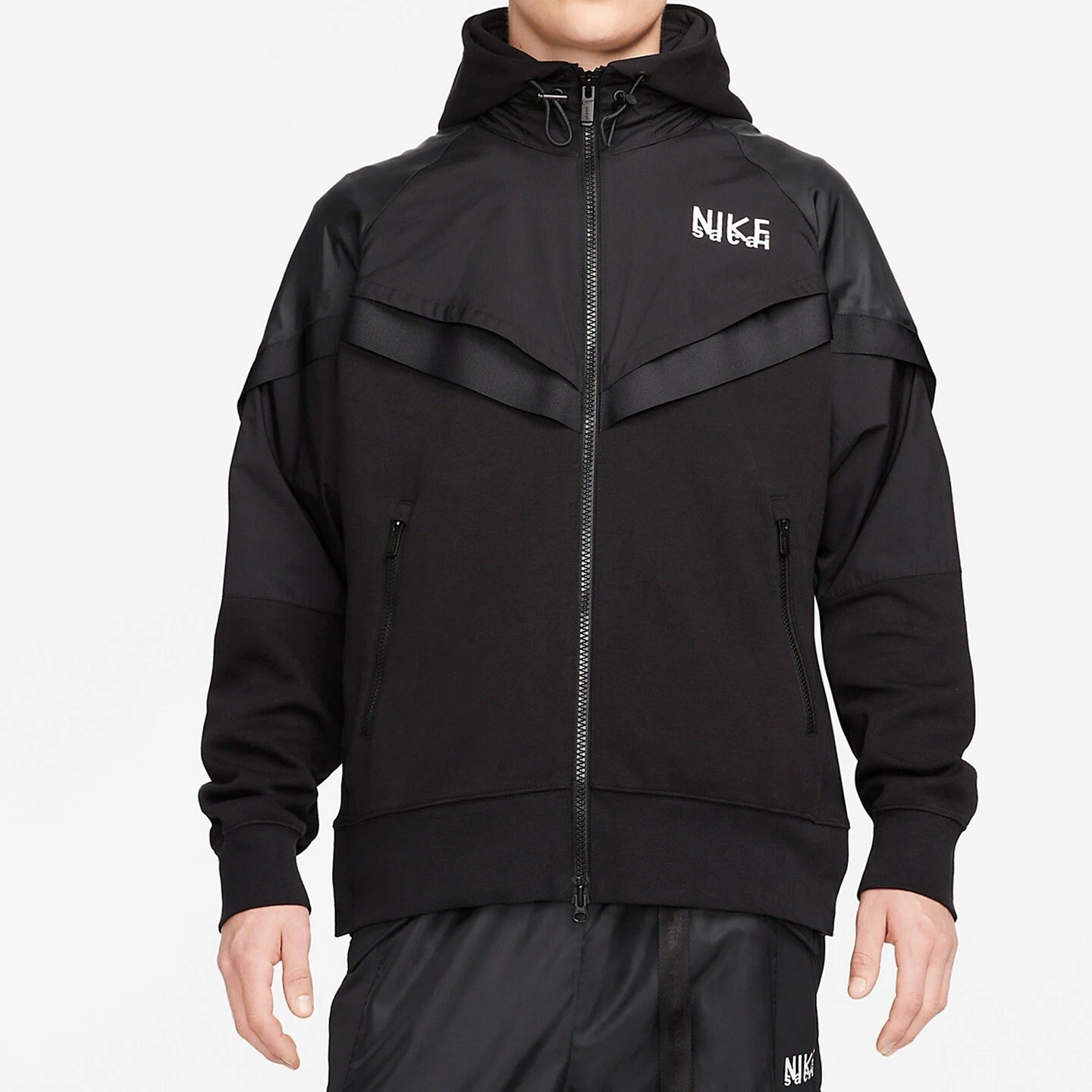 Giacca uomo Nike X Sacai Windrunner full zip con cappuccio nero bianco varie taglie