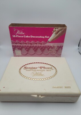 Vintage Wilton 18-Piece Cake Decorating Set in Sugar Plum Case Incomplete Set