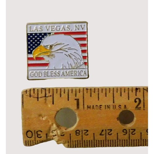 Las Vegas Flag Eagle Pin God Bless America Tie Tac Lapel Hat Gold Tone 1 inch - Picture 3 of 3