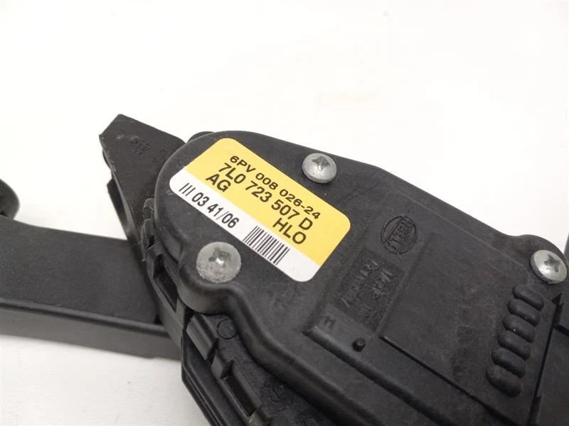 2007 AUDI Q7 GAS PEDAL - Image 2 of 4